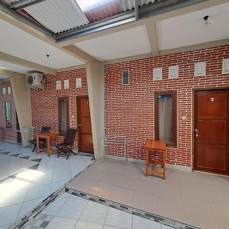 Azza Karimunjawa Hotel Buitenkant foto