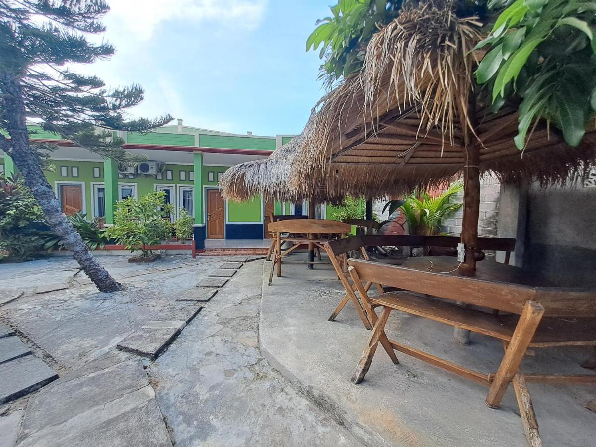 Azza Karimunjawa Hotel Buitenkant foto