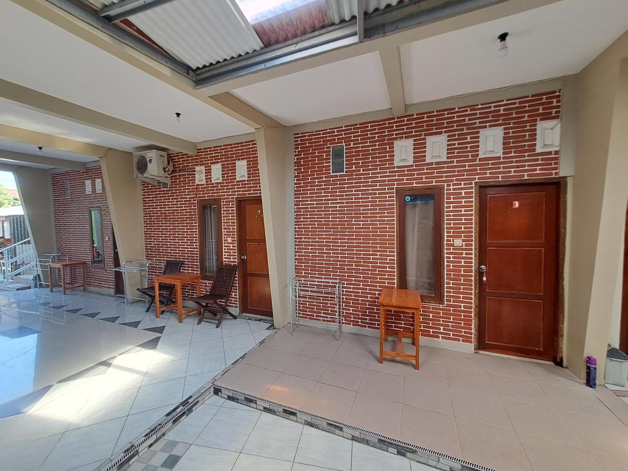 Azza Karimunjawa Hotel Buitenkant foto